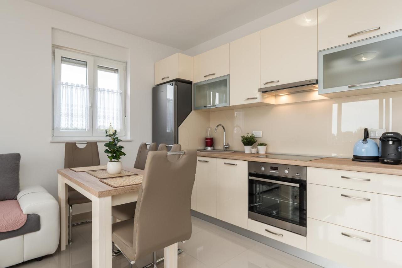 Zoran Brand New Modern Apartments Mandre Exterior foto